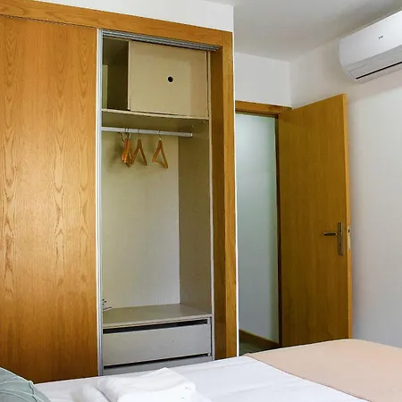 P32 Real 招待所 3*